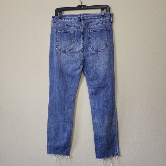 Old Navy Womens Blue High Rise Light Wash‎ Distressed Boyfriend Jeans Size 8 - Picture 3 of 12
